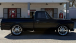 Chevrolet C10 1968 года — мощный дедушкин грузовик на блестящих 22-дюймовых дисках
