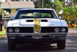 Hurst-Olds 455 1969 года выпуска хочет побить рекорд продаж, нацелен на шестизначную цифру, но есть подвох