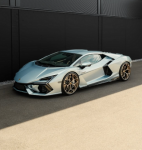 Lamborghini Revuelto демонстрирует свою сторону истребления вампиров