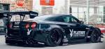 Nissan GT-R становится Playboy в руках Liberty Walk и флиртует с камерой