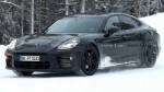 Porsche Panamera Refresh снова попал в поле зрения шпионов, на этот раз на снегу