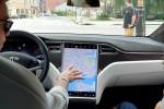 Tesla попросила отозвать 158 тысяч автомобилей из-за неисправных дисплеев