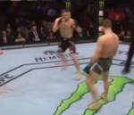Чемпион UFC Хабиб Нурмагомедов задушил Конора Макгрегора