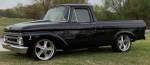 Это Ford F100 1961 года имеет 4,6-литровый Mustang V8 Power