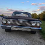 Этот Chevy Biscayne 1963 года избежал «спящего безумия», но все еще достоин огромного двигателя