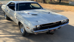 Этот Dodge Challenger R/T 1970 года — редкая жемчужина с шестью цилиндрами и одним маленьким секретом