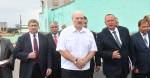 Лукашенко потребовал поднять зарплату в агросекторе до 1000 рублей