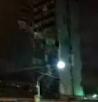 Многоэтажный бизнес-центр при сносе чуть не рухнул на прохожих