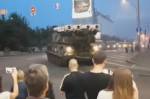На Украине ЗРК "Бук" врезался в здание бизнес-центра.