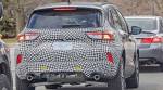 Новый Ford Kuga 2023 лишается камуфляжа и раскрываются изменения в дизайне