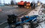 Под Слуцком бензовоз врезался в фуру: оторвало кабину с водителем