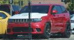 Похоже, джип работает над еще более безумным трекхоком Grand Cherokee