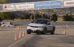 Посмотрите, как новая Mazda MX-30 впечатляюще прошла тест лося