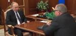 Путин потребовал от банков "не накручивать" ставки по ипотеке