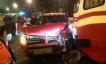 Трамвай протаранил легковушку в Санкт-Петербурге