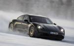 У Porsche Taycan 4S 2020 года нет времени для зимней езды