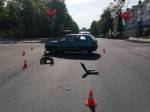 В Молодечно на пенсионерку упал сбитый автомобилем светофор