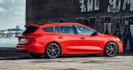 Внимательно посмотрите на Ford Focus ST Wagon, потому что вы не сможете его купить