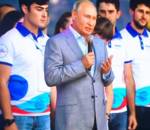 Волонтеры пригласили Путина отметить с ними их праздник